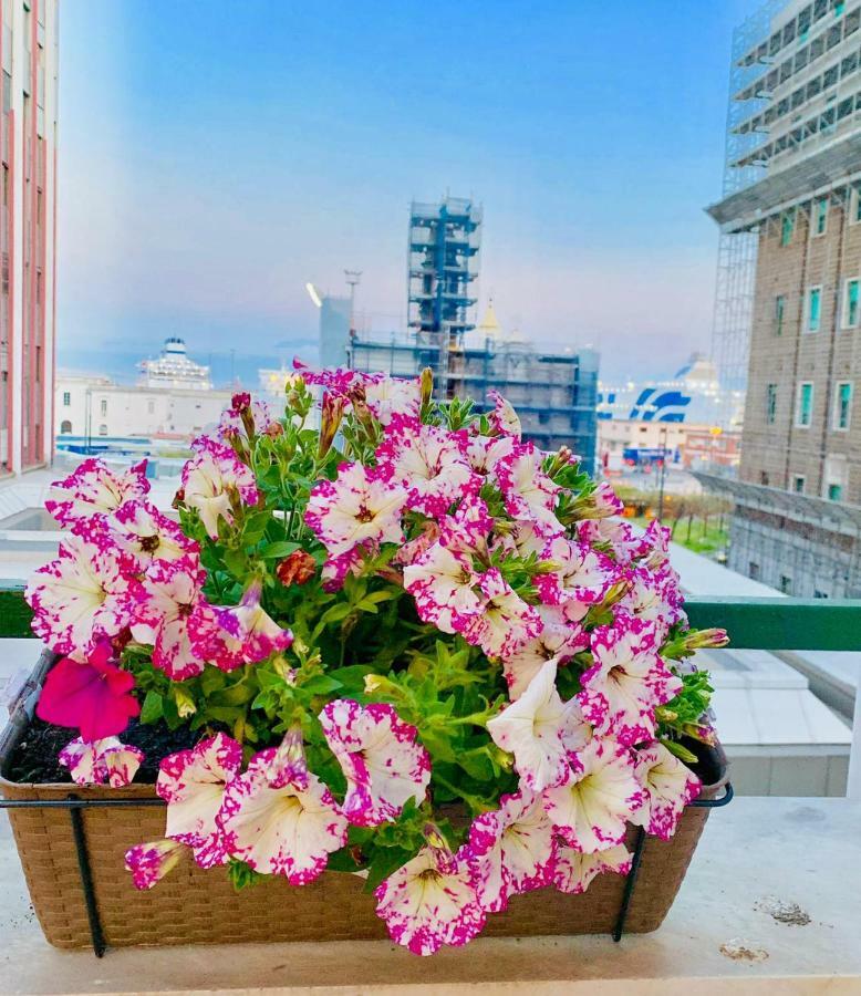 나폴리 La Terrazza Sul Porto 아파트 외부 사진
